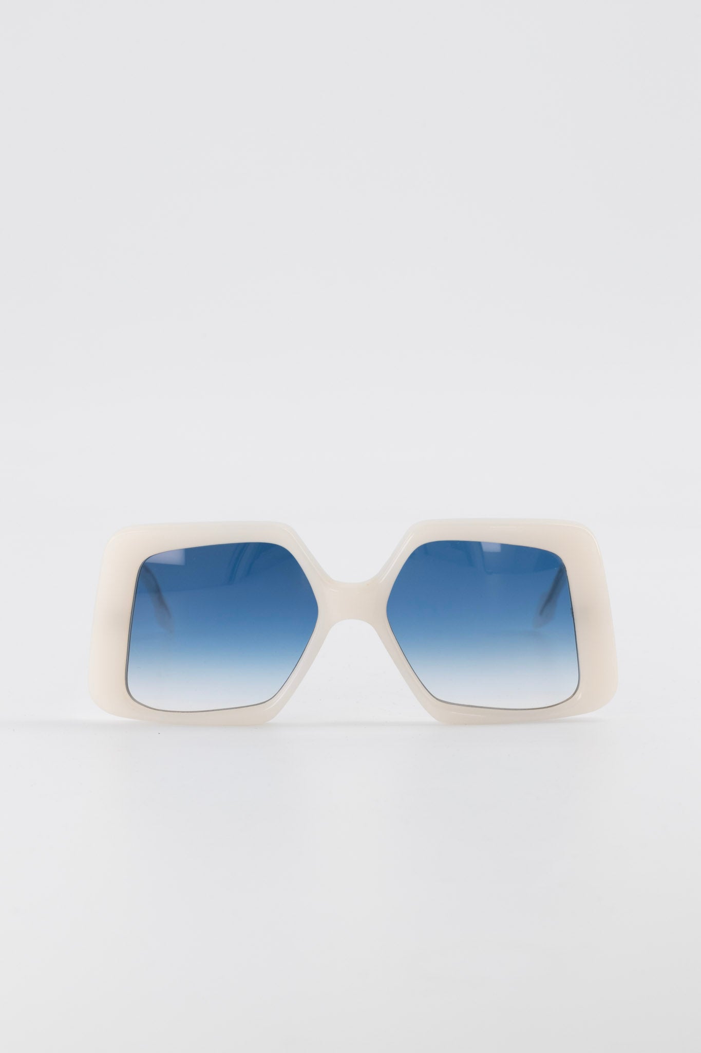 Designer sunglasses 6.18 AM BABY BLUE Alba Nera