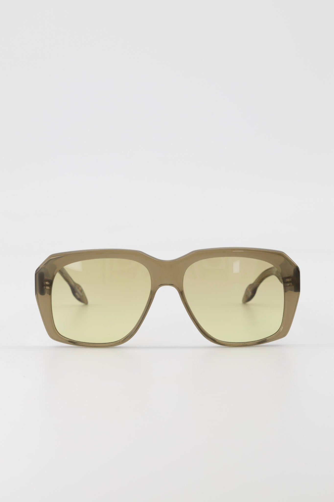 7.77 AM – ULTRA - Alba Nera - Lunettes de soleil - quiet luxury